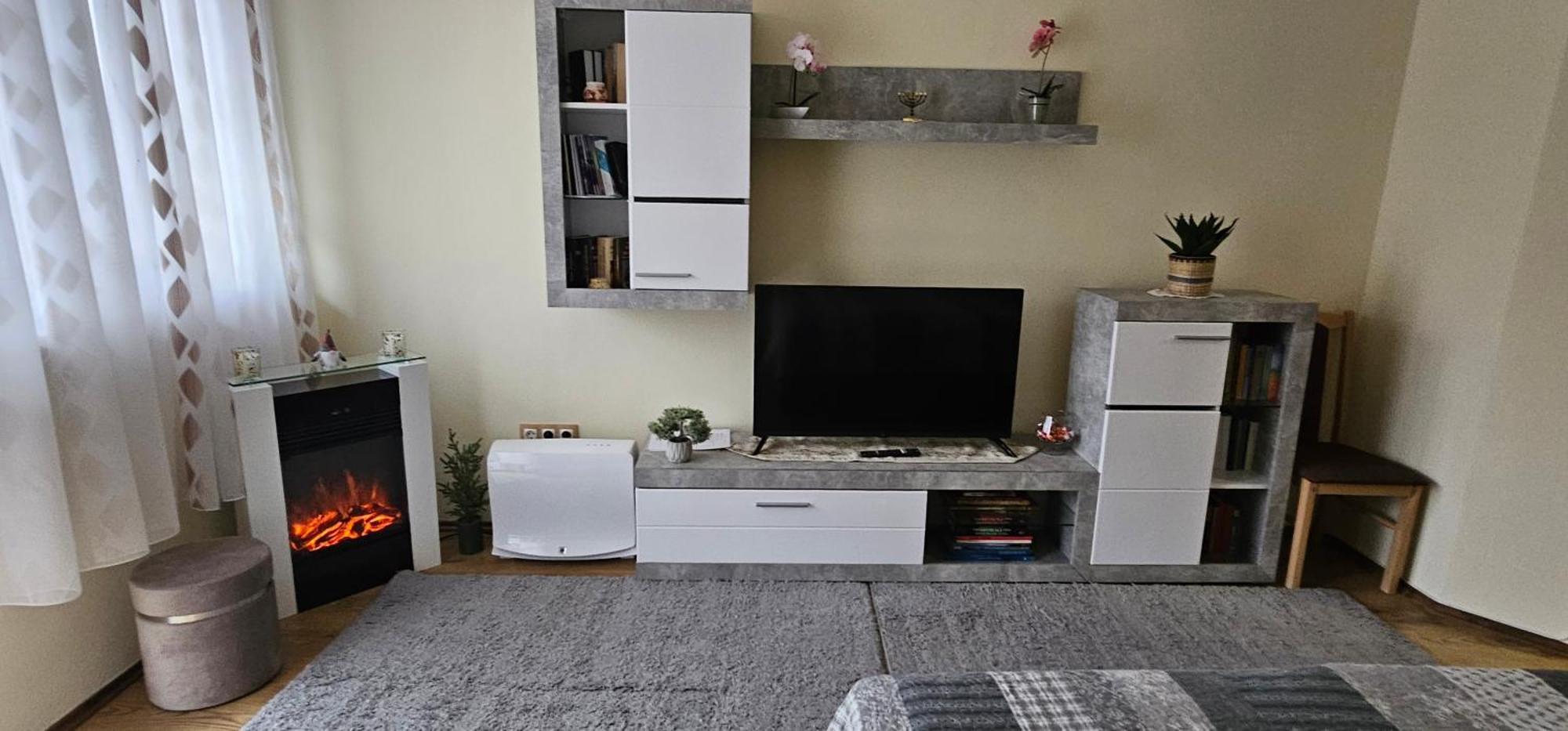 Anna Gyoengye Apartman Debrecín Exteriér fotografie